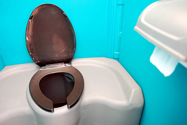 Portable Toilet Options We Offer in Fort Branch, IN
