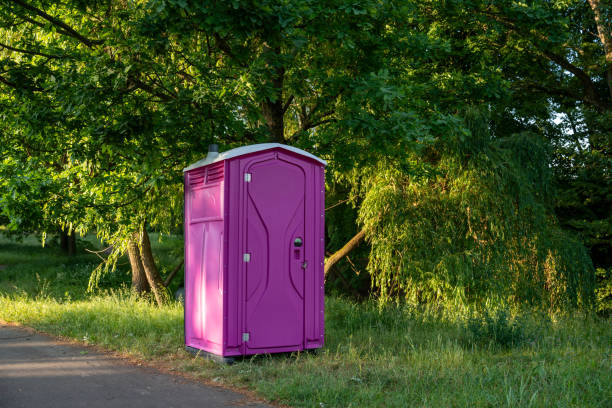 Portable Toilet Options We Offer in Fort Branch, IN